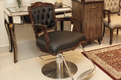 Poltrona Cadeira Para Barbeiro Barbearia Móveis Retro